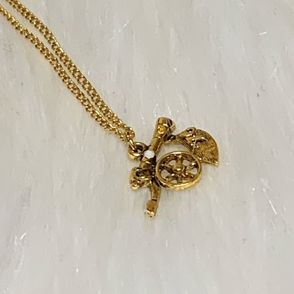 Vintage Cannon 76 Necklace - Picture 3 of 9